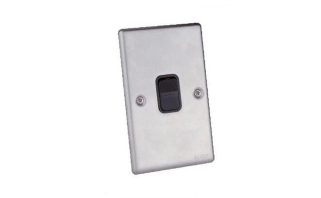 AUSMA METAL SILVER ISOLATOR 30A 4X2